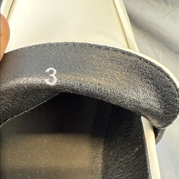 Black and‎ White Women's Loafers - Picture 9 of 9